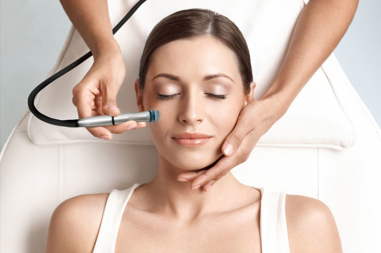 Ergani aqua peeling ve hydrafacial cilt bakımı